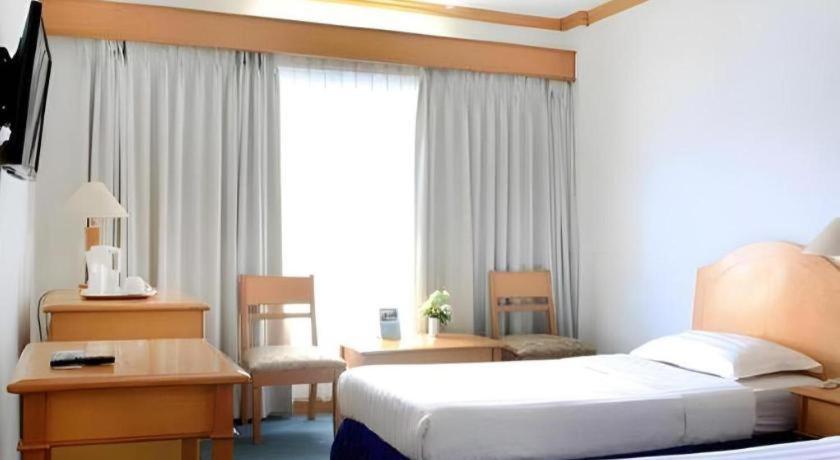 Hotel Marcopolo Bandar Lampung Exterior foto